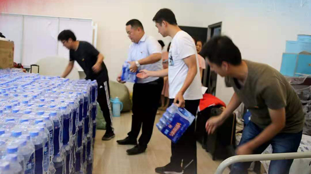 黎明重工捐贈(zèng)抗洪救災(zāi)水源